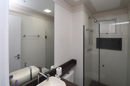 Apartamento à venda com 105m², 3 quartos e 2 vagasBanheiro da Suíte