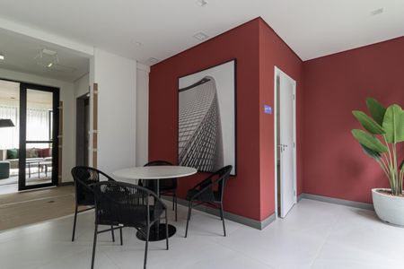 Apartamento à venda com 34m², 1 quarto e sem vaga Apartamento à venda com 34m², 1 quarto e sem vagaÁrea comum - Salão de jogos