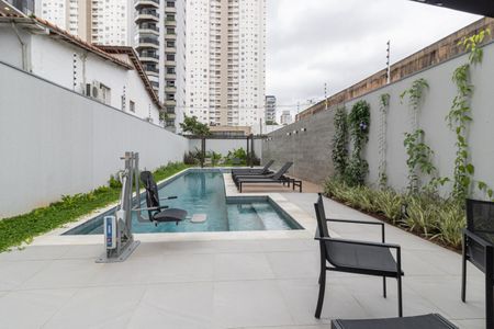 Apartamento à venda com 34m², 1 quarto e sem vaga Apartamento à venda com 34m², 1 quarto e sem vagaÁrea comum - Piscina