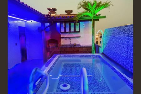 Apartamento à venda com 160m², 3 quartos e 1 vagaFoto 01