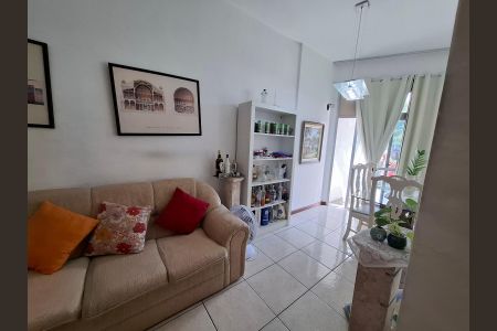 Apartamento à venda com 54m², 1 quarto e 1 vagaSala