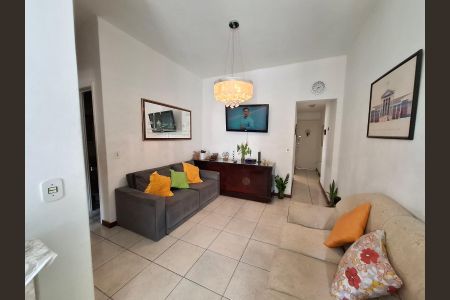 Apartamento à venda com 54m², 1 quarto e 1 vagaSala