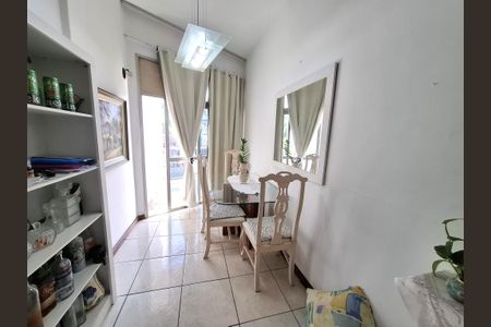 Apartamento à venda com 54m², 1 quarto e 1 vagaQuarto