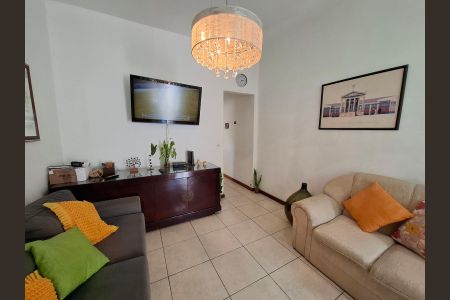 Apartamento à venda com 54m², 1 quarto e 1 vagaSala