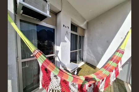 Apartamento à venda com 54m², 1 quarto e 1 vagaVaranda