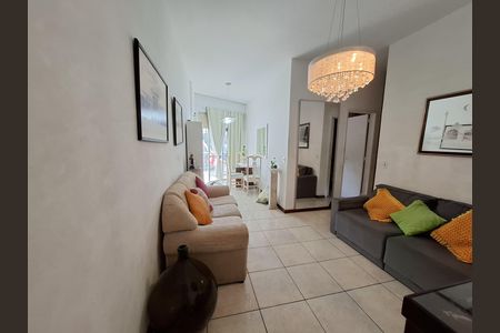 Apartamento à venda com 54m², 1 quarto e 1 vagaSala