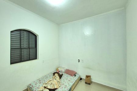 Casa à venda com 250m², 4 quartos e 1 vaga Casa à venda com 250m², 4 quartos e 1 vagaQuarto 3