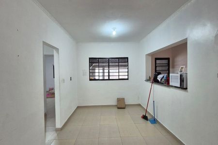 Casa à venda com 250m², 4 quartos e 1 vaga Casa à venda com 250m², 4 quartos e 1 vagaCopa