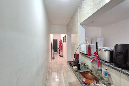 Casa à venda com 250m², 4 quartos e 1 vaga Casa à venda com 250m², 4 quartos e 1 vagaCozinha