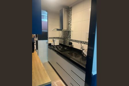 Cozinha de apartamento à venda com 2 quartos, 76m² em Jardim do Vovô, Campinas