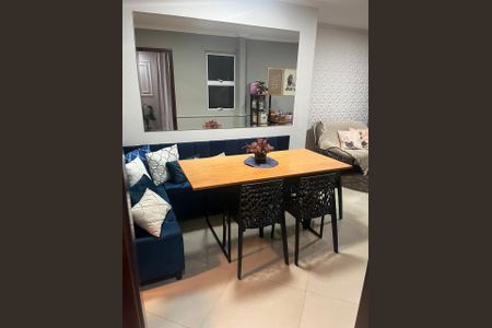 Apartamento à venda com 76m², 2 quartos e 2 vagas Apartamento à venda com 76m², 2 quartos e 2 vagasSala