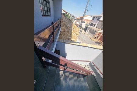 Casa à venda com 219m², 3 quartos e 5 vagasVaranda