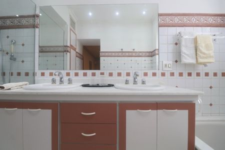 Apartamento para alugar com 480m², 6 quartos e 2 vagasBanheiro Suíte