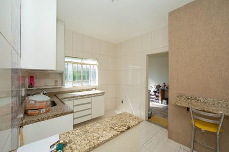 Casa para alugar com 70m², 2 quartos e 1 vaga Casa para alugar com 70m², 2 quartos e 1 vagaCOZINHA