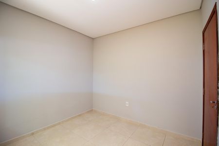 Casa para alugar com 120m², 3 quartos e 2 vagasQuarto