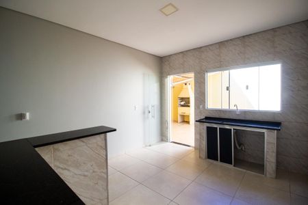 Casa para alugar com 120m², 3 quartos e 2 vagasCozinha