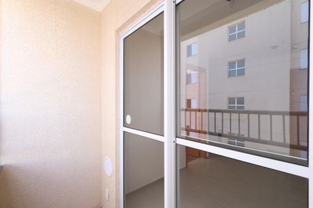 Varanda  de apartamento para alugar com 2 quartos, 48m² em Lapa, São Paulo