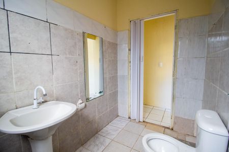 Casa para alugar com 80m², 1 quarto e sem vaga Casa para alugar com 80m², 1 quarto e sem vagaBanheiro