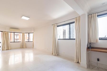 Sala de apartamento para alugar com 2 quartos, 142m² em Vila Uberabinha, São Paulo