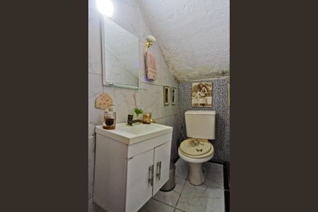Casa à venda com 110m², 2 quartos e sem vagaSalão - Lavabo
