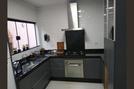 Casa à venda com 3 quartos, 110m² em Vila Macedopolis, São Paulo