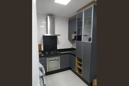 Casa à venda com 3 quartos, 110m² em Vila Macedopolis, São Paulo