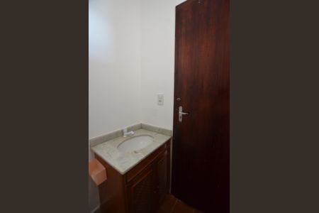 Apartamento para alugar com 210m², 4 quartos e 2 vagasLavabo