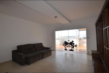 Sala de apartamento para alugar com 4 quartos, 210m² em Jacarepaguá, Rio de Janeiro