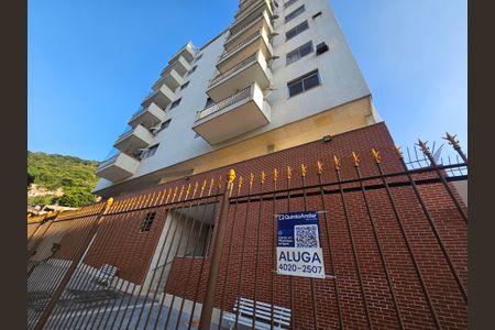 Apartamento para alugar com 210m², 4 quartos e 2 vagasFachada