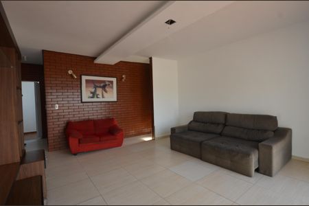 Sala de apartamento para alugar com 4 quartos, 210m² em Jacarepaguá, Rio de Janeiro
