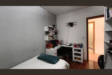Casa à venda com 150m², 5 quartos e 1 vagaQuarto 1