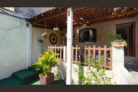 Casa à venda com 150m², 5 quartos e 1 vagaFachada