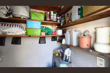 Casa à venda com 150m², 5 quartos e 1 vagaBanheiro de serviço