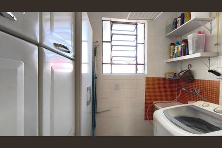 Casa à venda com 150m², 5 quartos e 1 vagaÁrea de Serviço