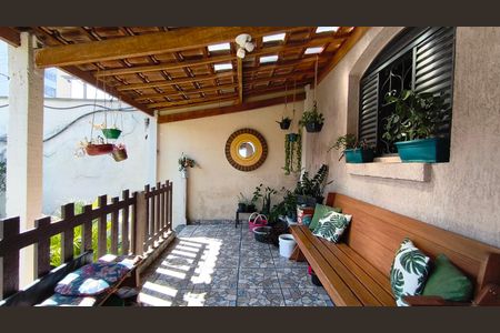 Casa à venda com 150m², 5 quartos e 1 vagaEntrada