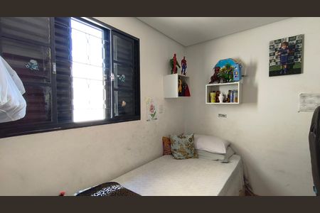Casa à venda com 150m², 5 quartos e 1 vagaQuarto 3