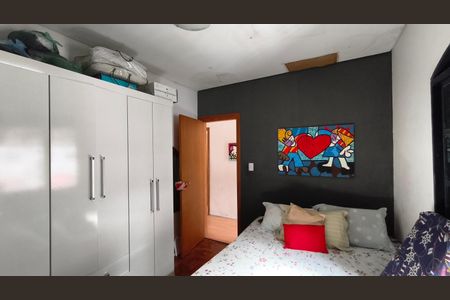 Casa à venda com 150m², 5 quartos e 1 vagaQuarto 2
