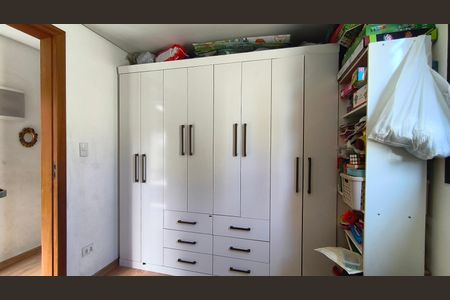 Casa à venda com 150m², 5 quartos e 1 vagaQuarto 3