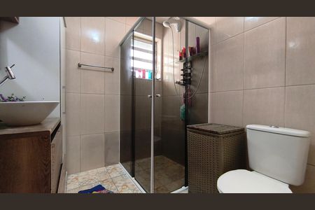 Casa à venda com 150m², 5 quartos e 1 vagaBanheiro