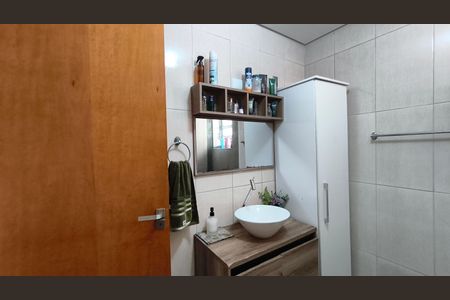 Casa à venda com 150m², 5 quartos e 1 vagaBanheiro