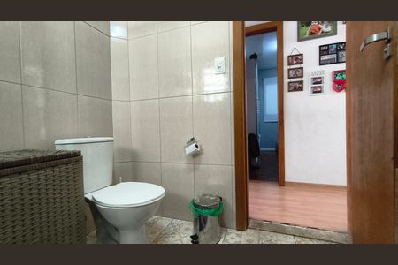 Casa à venda com 150m², 5 quartos e 1 vagaBanheiro