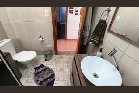 Casa à venda com 150m², 5 quartos e 1 vagaBanheiro