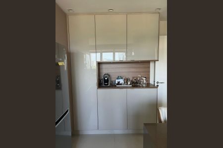 Apartamento à venda com 267m², 4 quartos e 4 vagas Apartamento à venda com 267m², 4 quartos e 4 vagasFoto 18