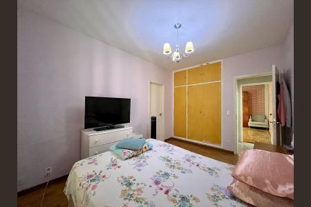 Casa para alugar com 350m², 4 quartos e 4 vagasSuíte