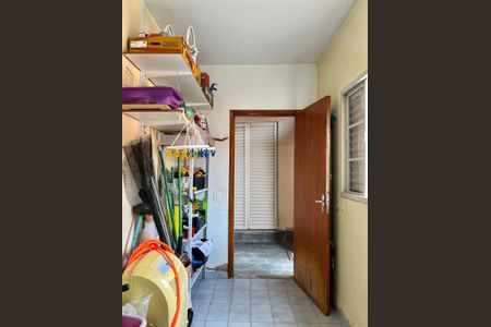 Casa para alugar com 350m², 4 quartos e 4 vagasÁrea de Serviço