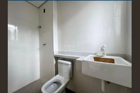 Apartamento à venda com 3 quartos, 68m² em Sagrada Família, Belo Horizonte