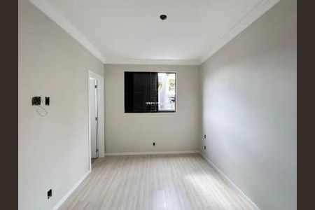 Apartamento à venda com 3 quartos, 68m² em Sagrada Família, Belo Horizonte