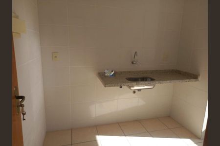 Apartamento à venda com 2 quartos, 52m² em Jaqueline, Belo Horizonte