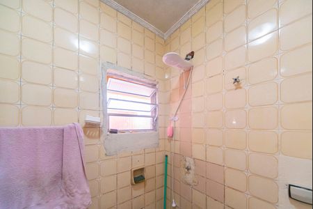 Casa para alugar com 173m², 3 quartos e 2 vagasBanheiro Social