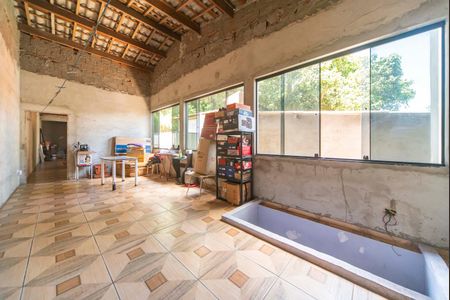 Casa para alugar com 173m², 3 quartos e 2 vagasCobertura 